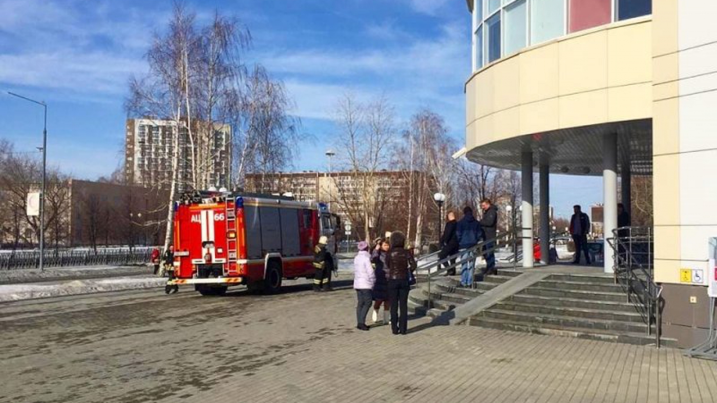 В Спортивной школе имени Александра Козицына прошли пожарные учения