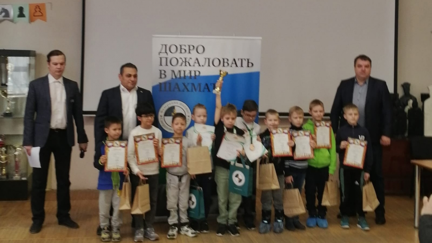 Макар Черепанов стал серебряным призером первенства области среди мальчиков до 9 лет