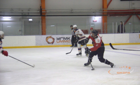 «Металлург-05» Верхняя Пышма и «ДЮСШ №4» Орск