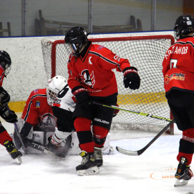 ХК «Авто – Верхняя Пышма» 2010 – ХК «Таганай» 2010 (Златоуст)