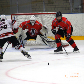 ХК «Авто – Верхняя Пышма» 2008 –  ХК «D13» 2008