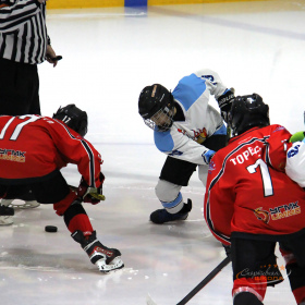 ХК «Авто – Верхняя Пышма» 2011 – ХК «Легенда» 2011