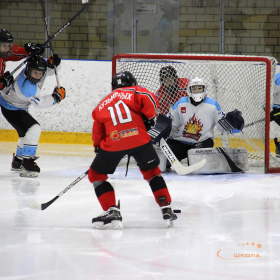 ХК «Авто – Верхняя Пышма» 2011 – ХК «Легенда» 2011