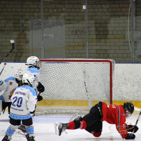 ХК «Авто – Верхняя Пышма» 2011 – ХК «Легенда» 2011