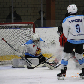 ХК «Авто – Верхняя Пышма» 2011 – ХК «Легенда» 2011