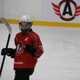 «Авто – Верхняя Пышма» – ХК «Молот»