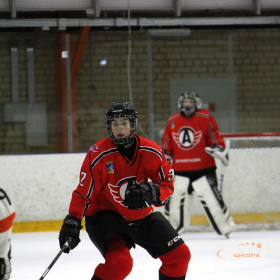 «Авто – Верхняя Пышма» – ХК «Молот»