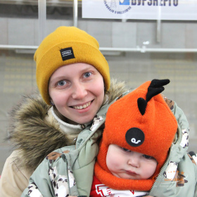 Ночное массовое катание на коньках