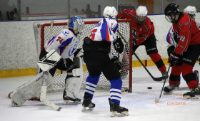 ХК Авто - ХК СШ А.В. Кожевникова