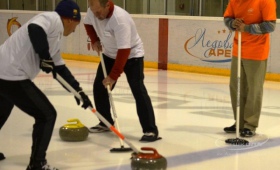 Турнир по керлингу 