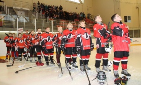 Детская хоккейная лига